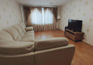 3-к квартира, вторичка, 74м2, 8/9 этаж