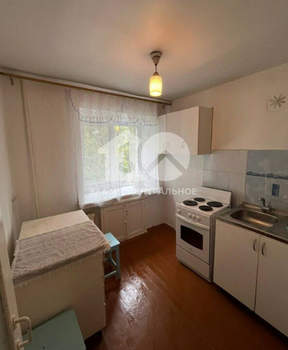 2-к квартира, вторичка, 42м2, 3/5 этаж