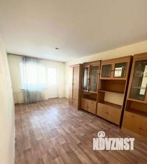3-к квартира, вторичка, 60м2, 5/5 этаж