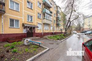 2-к квартира, вторичка, 46м2, 1/4 этаж