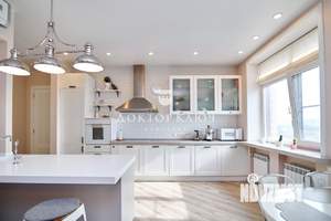 3-к квартира, вторичка, 116м2, 8/8 этаж