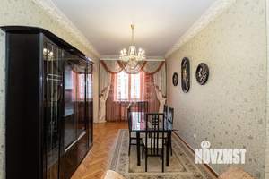 4-к квартира, вторичка, 96м2, 2/5 этаж