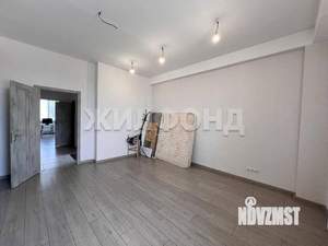 2-к квартира, вторичка, 77м2, 1/17 этаж