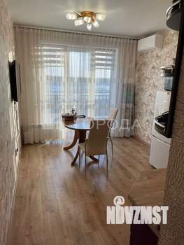 2-к квартира, вторичка, 57м2, 18/25 этаж