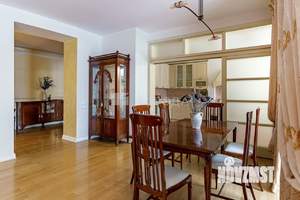 4-к квартира, вторичка, 189м2, 4/10 этаж