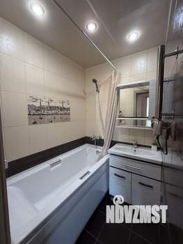 3-к квартира, вторичка, 74м2, 23/27 этаж