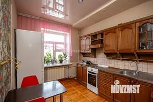 4-к квартира, вторичка, 99м2, 4/5 этаж