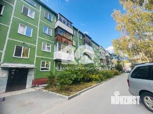 3-к квартира, вторичка, 58м2, 1/4 этаж