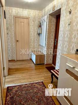 2-к квартира, вторичка, 49м2, 1/9 этаж