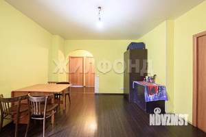 4-к квартира, вторичка, 64м2, 2/4 этаж