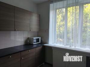 3-к квартира, вторичка, 74м2, 2/4 этаж