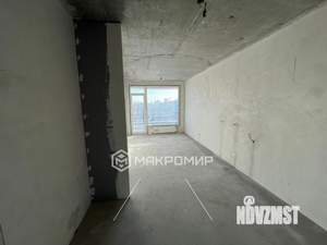 4-к квартира, вторичка, 102м2, 6/8 этаж