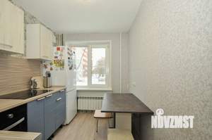 2-к квартира, вторичка, 43м2, 1/9 этаж