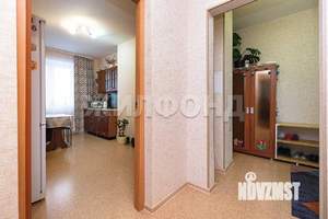 2-к квартира, вторичка, 63м2, 1/9 этаж