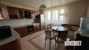 2-к квартира, вторичка, 61м2, 11/17 этаж