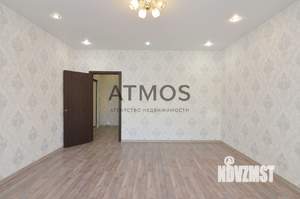 4-к квартира, вторичка, 134м2, 1/9 этаж