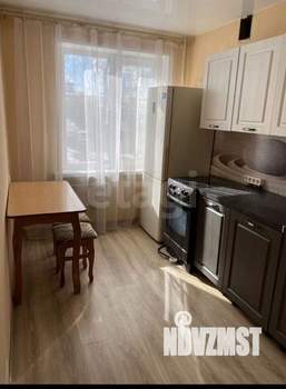 4-к квартира, вторичка, 70м2, 1/9 этаж