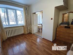 2-к квартира, вторичка, 39м2, 1/4 этаж