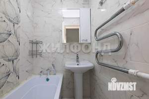 2-к квартира, вторичка, 42м2, 1/5 этаж