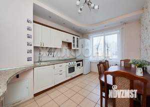 3-к квартира, вторичка, 73м2, 3/10 этаж