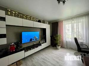 3-к квартира, вторичка, 83м2, 1/3 этаж