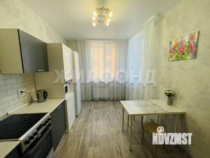 2-к квартира, вторичка, 63м2, 10/21 этаж