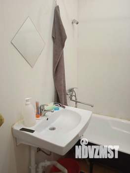 Студия квартира, вторичка, 18м2, 2/17 этаж