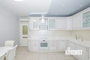 4-к квартира, вторичка, 133м2, 11/20 этаж