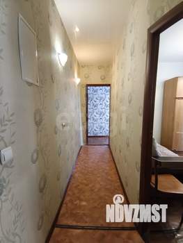 2-к квартира, вторичка, 39м2, 1/4 этаж