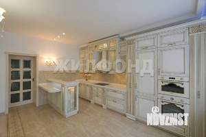 3-к квартира, вторичка, 130м2, 4/9 этаж
