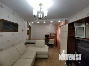 2-к квартира, вторичка, 43м2, 1/4 этаж