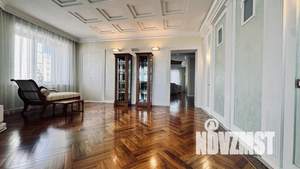 5-к квартира, вторичка, 292м2, 6/7 этаж