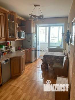 4-к квартира, вторичка, 109м2, 7/7 этаж