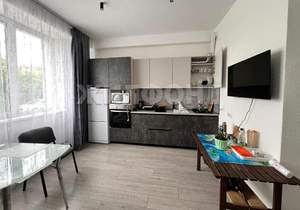 2-к квартира, вторичка, 77м2, 1/17 этаж