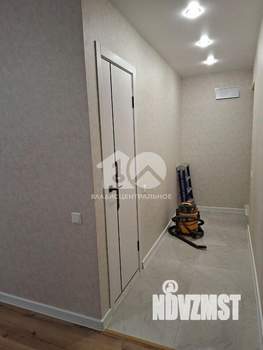 2-к квартира, вторичка, 42м2, 1/4 этаж