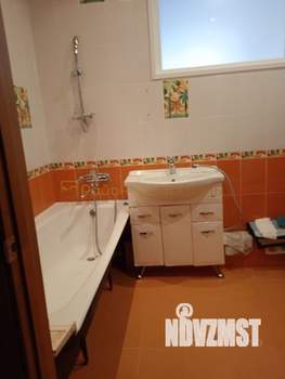 2-к квартира, вторичка, 40м2, 1/4 этаж