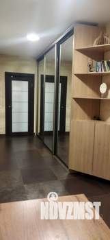 2-к квартира, вторичка, 55м2, 1/17 этаж