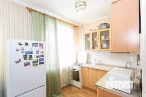 2-к квартира, вторичка, 40м2, 3/5 этаж