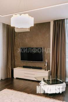 3-к квартира, вторичка, 109м2, 8/17 этаж