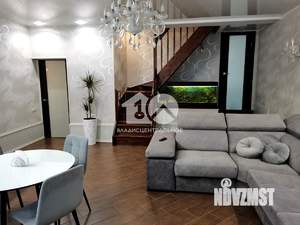 4-к квартира, вторичка, 230м2, 2/2 этаж