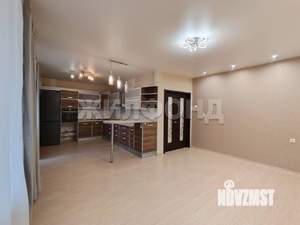 4-к квартира, вторичка, 117м2, 2/9 этаж