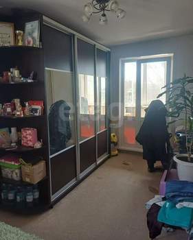 4-к квартира, вторичка, 70м2, 5/10 этаж