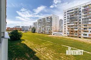 Студия квартира, вторичка, 32м2, 2/10 этаж