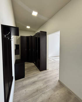 1-к квартира, вторичка, 42м2, 4/4 этаж