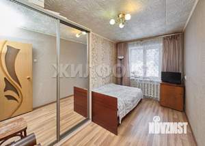 3-к квартира, вторичка, 60м2, 1/9 этаж