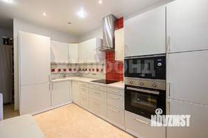 3-к квартира, вторичка, 71м2, 6/10 этаж