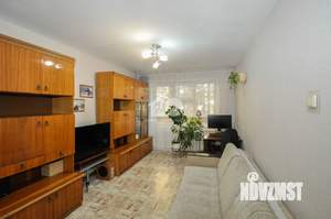 3-к квартира, вторичка, 60м2, 3/5 этаж