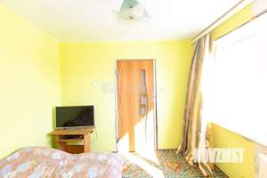 4-к квартира, вторичка, 60м2, 5/5 этаж