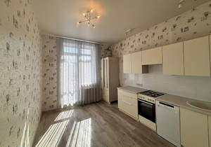 1-к квартира, вторичка, 42м2, 4/4 этаж