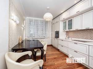 4-к квартира, вторичка, 126м2, 4/17 этаж